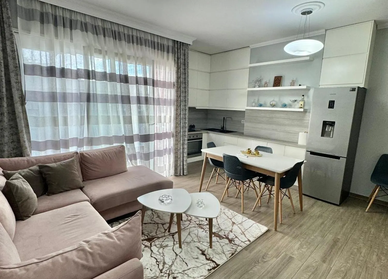 Tirana Apartamant 2 Bedroom